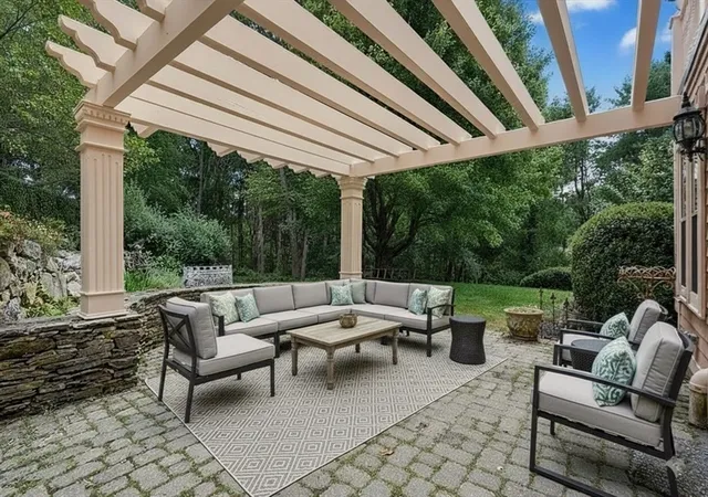 42nd image of 2 Country Way, Hopkinton, MA 01748 | MLS# 73549488