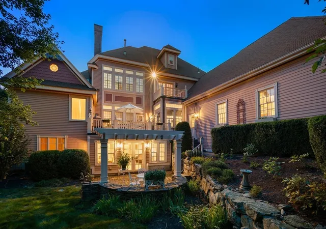 4th image of 2 Country Way, Hopkinton, MA 01748 | MLS# 73549488