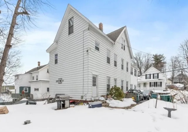 2nd image of 29 Forest St, Fitchburg, MA 01420