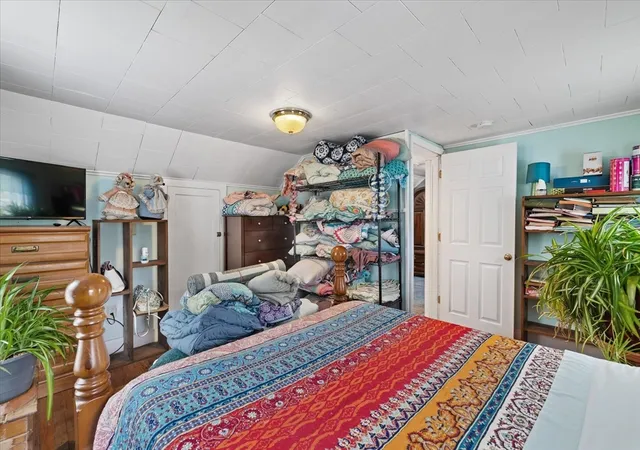 24th image of 13 Tanner Rd, Webster, MA 01570 | MLS# 73555641