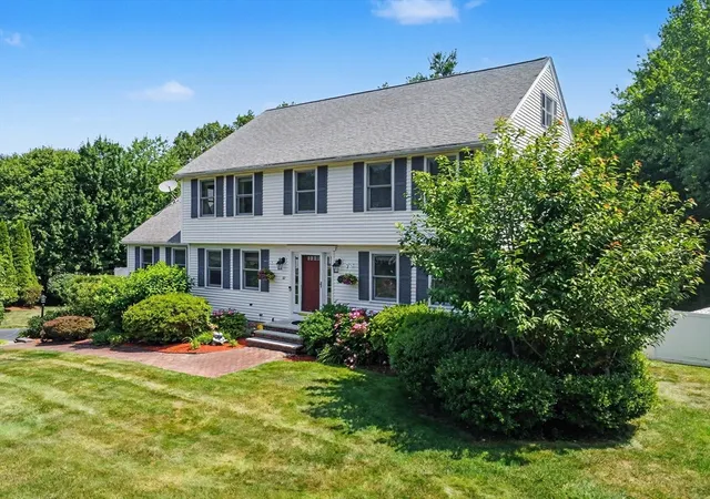 Photo 3 of Sale Pending at 22 Sawmill Ridge Rd, Haverhill, MA 01832 | MLS# 73555294 | Listing updated on 2026-08-13