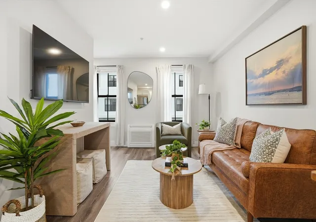 4th image of 7 Water Street #2, Plymouth, MA 02360 | MLS# 73521928