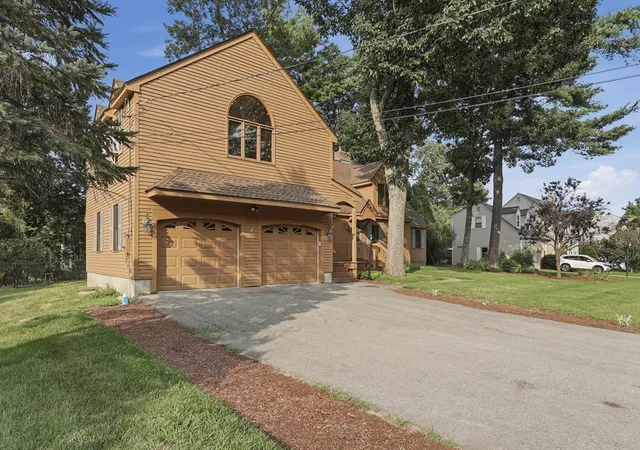 Photo 2 of Single family home for sale at 63 Jamestown Rd, Leominster, MA 01453 | MLS# 73562548 | Listing updated on 2026-09-22