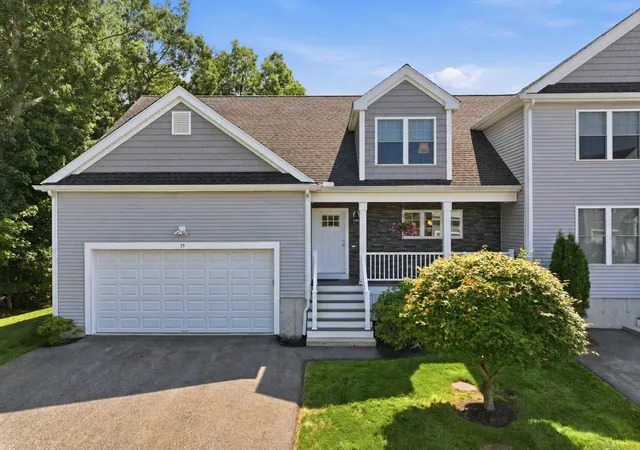 Homes for sale in Avon, MA | 15 Curtis Circle #15, Avon, MA 02322 | MLS# 73549784