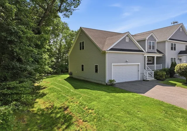 Homes for sale in Avon, MA | 15 Curtis Circle #15, Avon, MA 02322 | MLS# 73549784