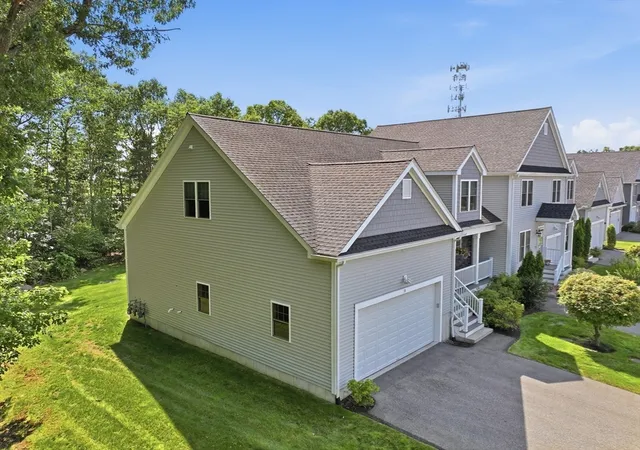 Homes for sale in Avon, MA | 15 Curtis Circle #15, Avon, MA 02322 | MLS# 73549784
