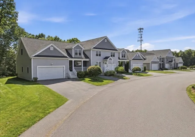 Homes for sale in Avon, MA | 15 Curtis Circle #15, Avon, MA 02322 | MLS# 73549784