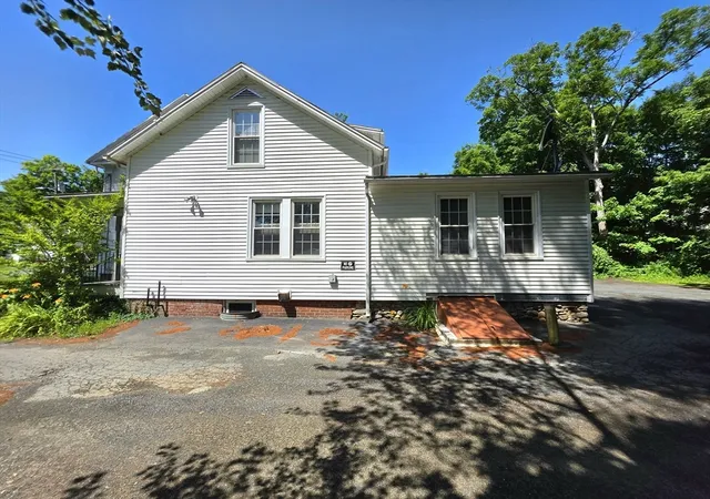 Homes for sale in Amherst, MA | 702-704 Main St, Amherst, MA 01002 | MLS# 73546575