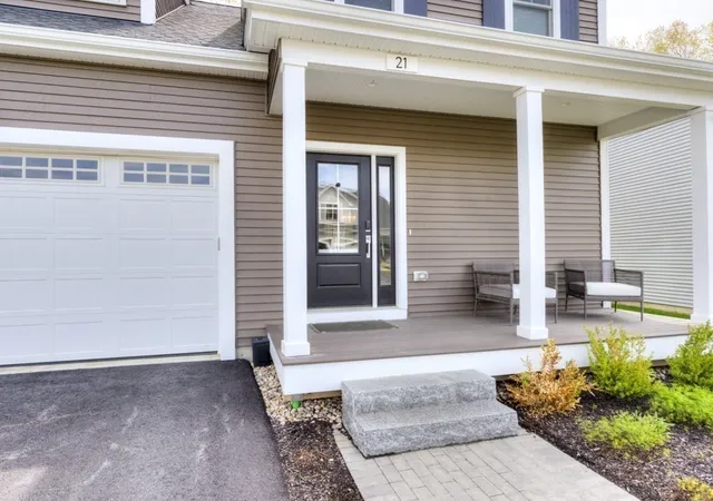 Homes for sale in Worcester, MA | 21 Salisbury Hill Blvd, Worcester, MA 01609 | Houzeo