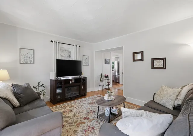 4th image of 12 Elm Street, Hudson, MA 01749 | MLS# 73560389