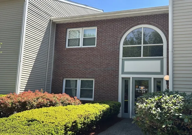 Homes for sale in Norwood, MA | 19 Rose Ct #19, Norwood, MA 02062 | MLS# 73528438