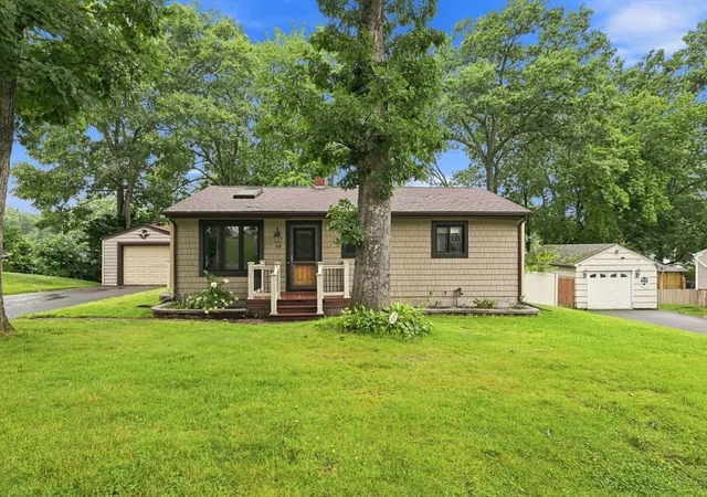 1st image of 68 Feltham Rd, Springfield, MA 01118 | MLS# 73566041
