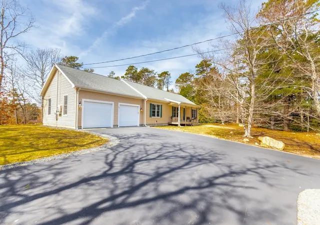 1st image of 98 Leland Rd, Brewster, MA 02631 | MLS# 73494437