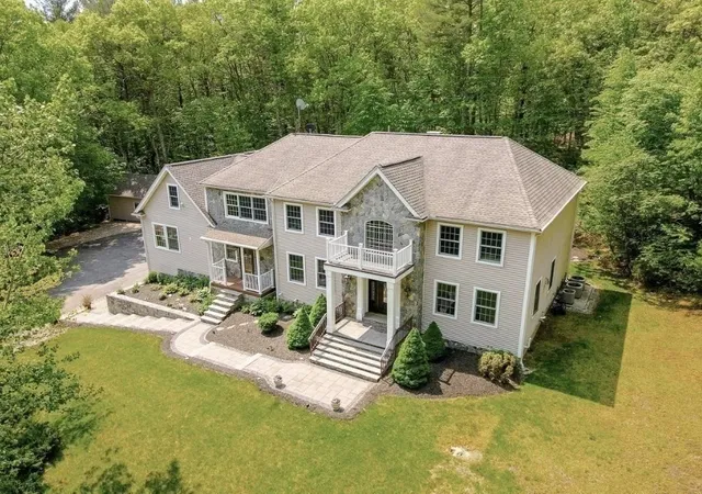 Homes for sale in Upton, MA | 12 Breton Road, Upton, MA 01568 | MLS# 73498932