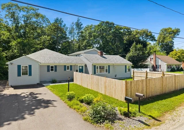 5th image of 5 Highland Avenue, Plainville, MA 02762 | MLS# 73560433