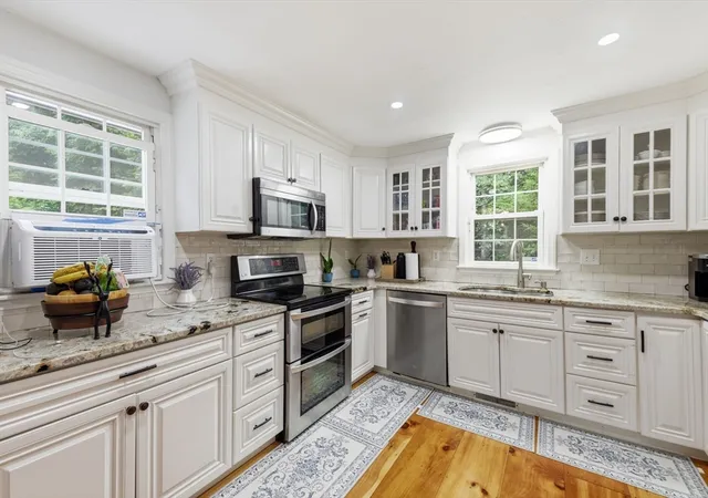 Photo 4 of Single family home for sale at 359 Se Main St, Douglas, MA 01516 | MLS# 73568674 | Listing updated on 2026-09-11