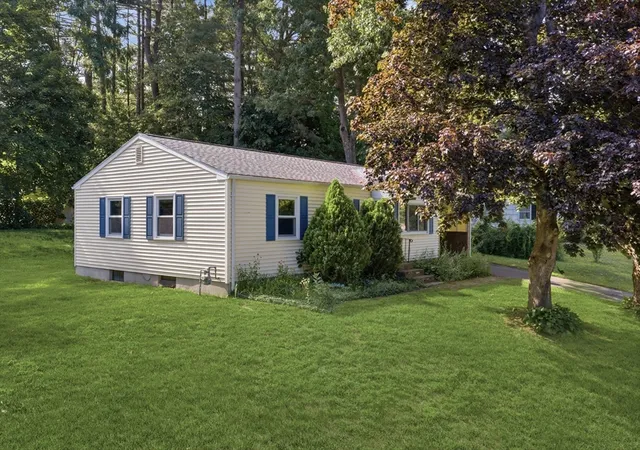 1st image of 44 Deerfield Dr, Florence, MA 01062 | MLS# 73547242