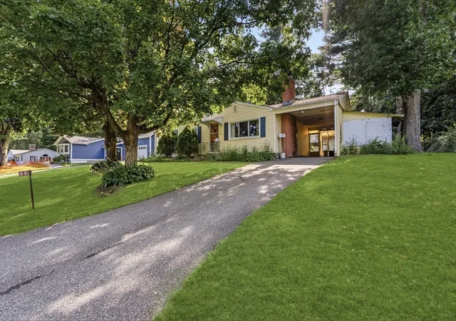 2nd image of 44 Deerfield Dr, Florence, MA 01062 | MLS# 73547242