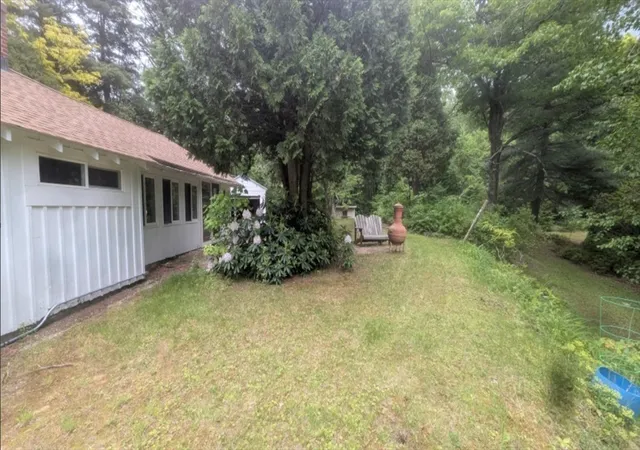 36th image of 32 Hollow Rd, Wales, MA 01081 | MLS# 73522720