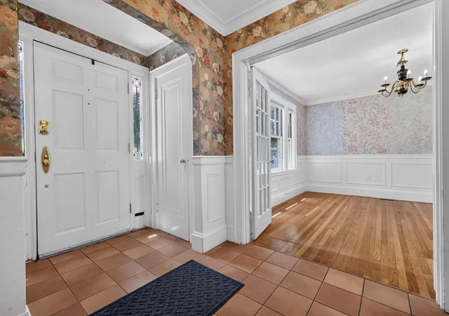 2nd image of 96 Washington St, Belmont, MA 02478 | MLS# 73546765
