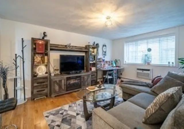 Photo 4 of Condominium at 21 Staples Ave #24, Everett, MA 02149 | MLS# 73301795 | | Sold on 2025-01-31