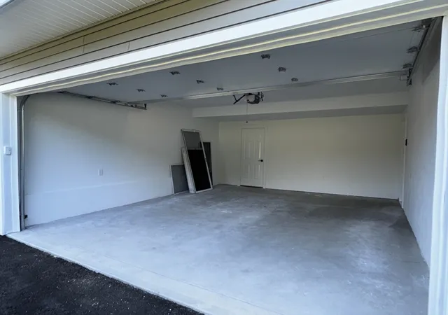 32nd image of 191 Oxford Ave #2, Dudley, MA 01571 | MLS# 73567983