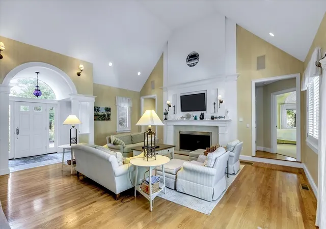 Photo 4 of Single family home for sale at 100 The Paddock Cir, Mashpee, MA 02649 | MLS# 73544612 | Listing updated on 2026-08-24