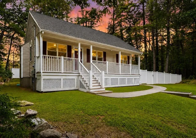 1st image of 10 Albert, Billerica, MA 01821 | MLS# 73568173