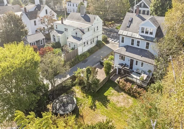 Photo 2 of Sale Pending at 346 Merrimac St, Newburyport, MA 01950 | MLS# 73562965 | Listing updated on 2026-09-02
