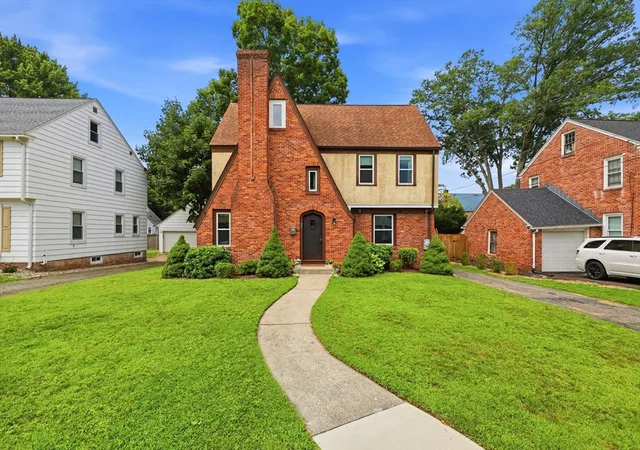 1st image of 66 Rencelau St, Springfield, MA 01118 | MLS# 73560467