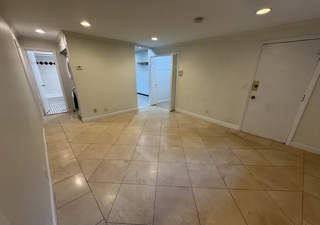 3rd image of 1734 Commonwealth Ave #1, Brighton, MA 02135 | MLS# 73557858