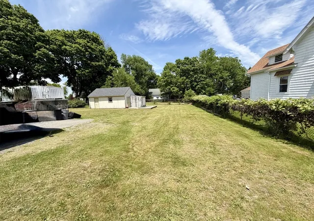 Homes for sale in Somerset, MA | 74 South St, Somerset, MA 02726 | MLS# 73535433