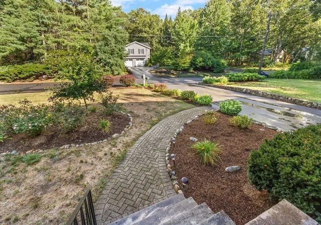 3rd image of 39 Austin Rd, Sudbury, MA 01776 | MLS# 73495728