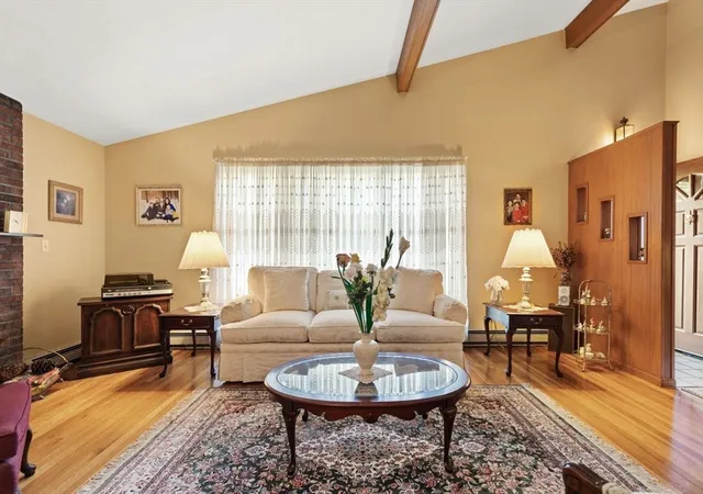 5th image of 39 Austin Rd, Sudbury, MA 01776 | MLS# 73495728