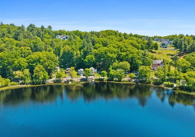 Homes for sale in Westford, MA | 35 Keyes Rd, Westford, MA 01886 | MLS# 73525580