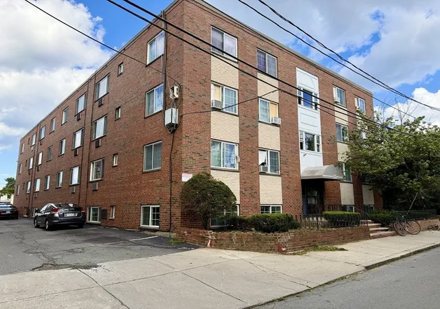 2nd image of 15 Staples Ave, Everett, MA 02149