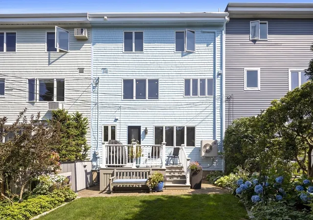 4th image of 2 Mariners Ln, Marblehead, MA 01945 | MLS# 73567922