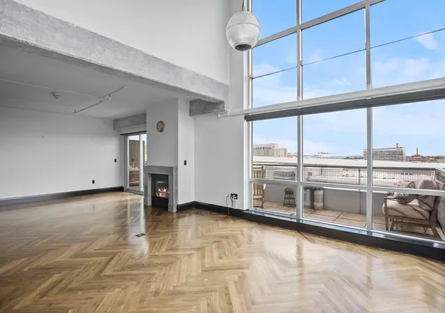 Photo 3 of Condo for sale at 25 Channel Ctr #PH108, Boston, MA 02210 | MLS# 73561748 | Listing updated on 2026-08-27
