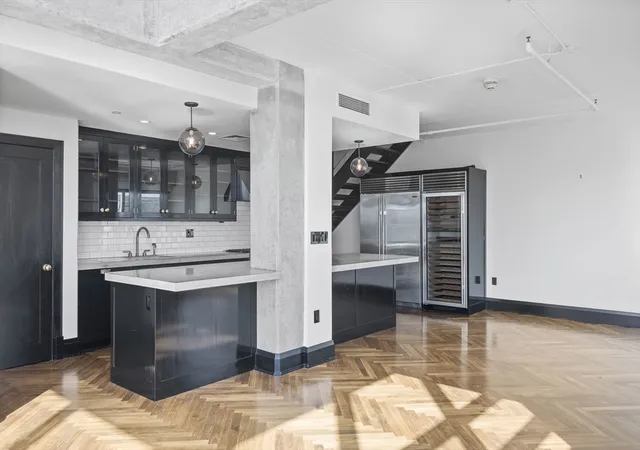 Photo 5 of Condo for sale at 25 Channel Ctr #PH108, Boston, MA 02210 | MLS# 73561748 | Listing updated on 2026-08-27
