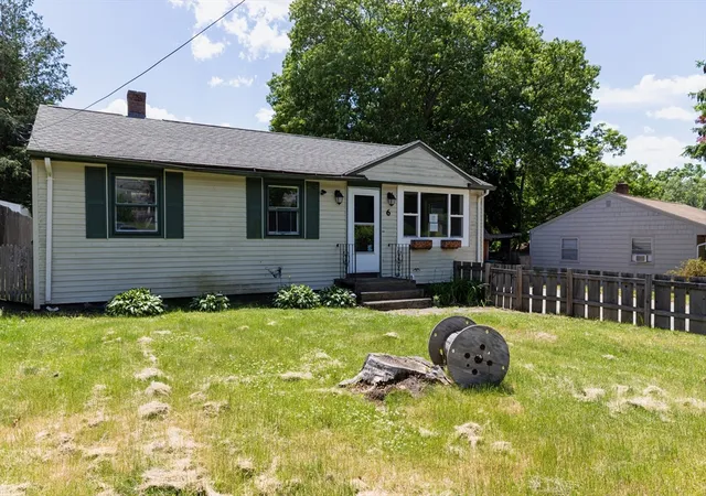 Photo 3 of Single family home for sale at 6 Kathy Ave, Coventry, RI 02816 | MLS# 73568994 | Listing updated on 2026-08-31