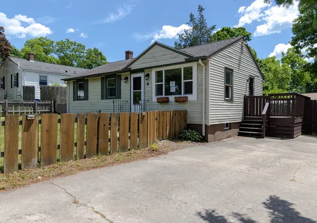 Photo 4 of Single family home for sale at 6 Kathy Ave, Coventry, RI 02816 | MLS# 73568994 | Listing updated on 2026-08-31
