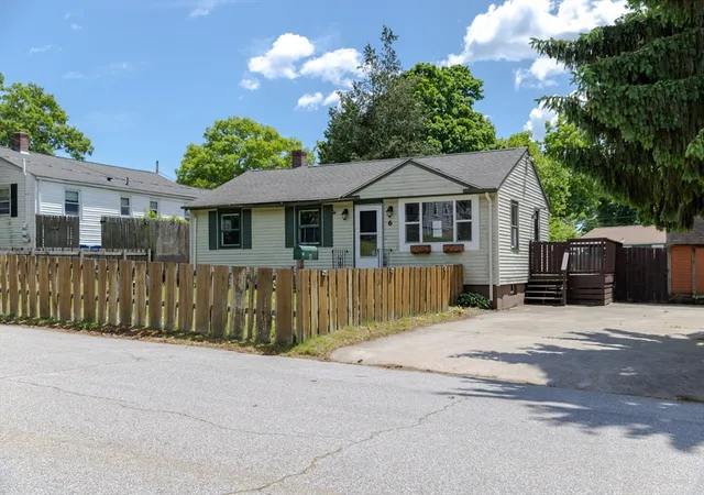 Photo 5 of Single family home for sale at 6 Kathy Ave, Coventry, RI 02816 | MLS# 73568994 | Listing updated on 2026-08-31