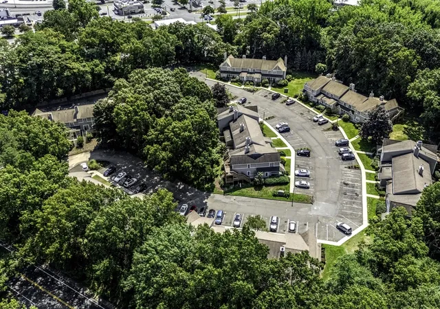 36th image of 61 Abbey Memorial Dr #108, Chicopee, MA 01020 | MLS# 73563781