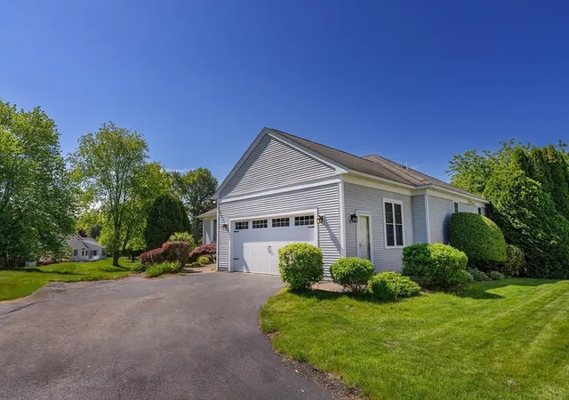 Photo 3 of Single family home for sale at 14 Rosewood Dr, Haverhill, MA 01832 | MLS# 73527068 | Listing updated on 2026-09-16
