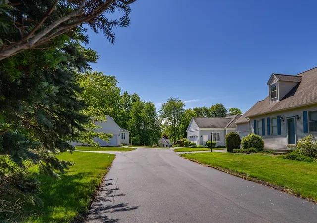 Photo 3 of Single family home for sale at 14 Rosewood Dr, Haverhill, MA 01832 | MLS# 73527068 | Listing updated on 2026-09-16