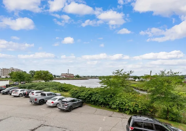 2nd image of 21 Margin St, Lynn, MA 01905