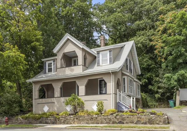 40th image of 219 Walnut Street, Lynn, MA 01905 | MLS# 73566144
