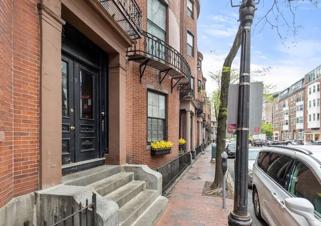 Homes for sale in Boston, MA | 27 Bowdoin Street #1C, Boston, MA 02114 | MLS# 73521474