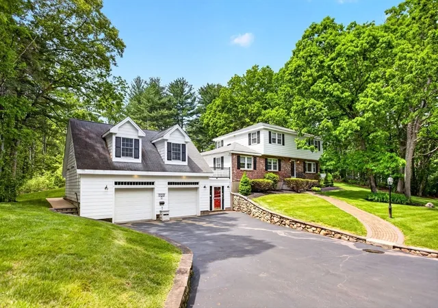 Homes for sale in Westford, MA | 15 Jefferson Rd, Westford, MA 01886 | MLS# 73531275