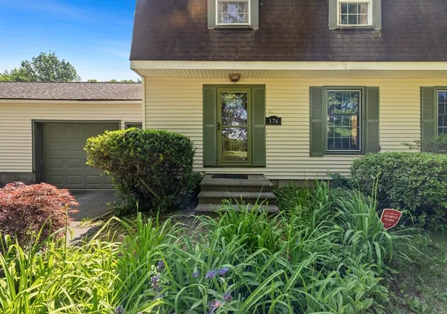 Homes for sale in Westminster, MA | 176 Davis Rd, Westminster, MA 01473 | MLS# 73537231